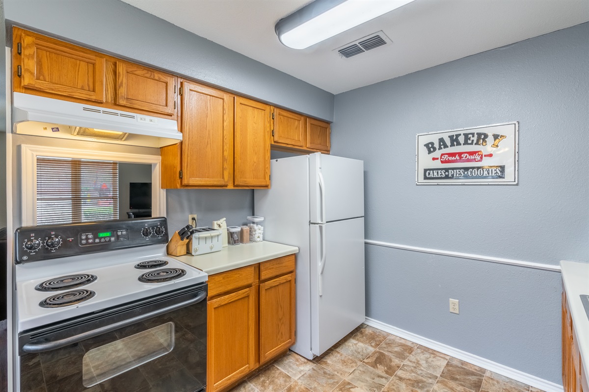 Lake Fork Waterfront Guest House w/ New Dock and New Pool Lake Fork