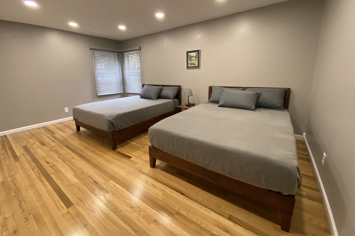 Ellis Apartment Main Street Lodging