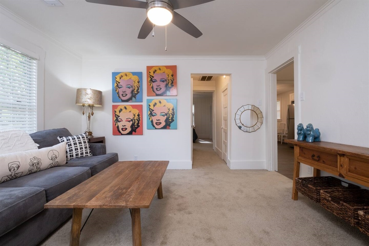 The Little Gray House in Capitol View Overnight Digs