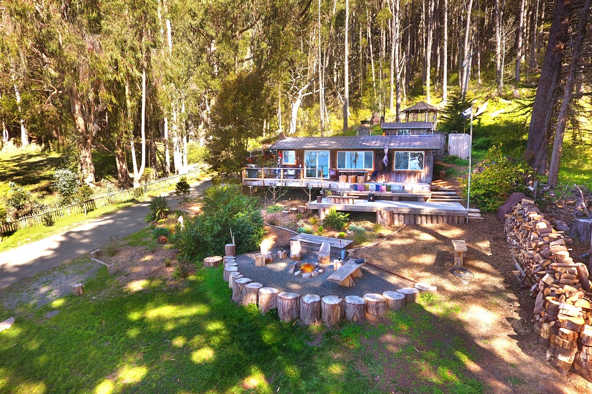 Fort Camp Jenner Vacation Rentals, Inc.