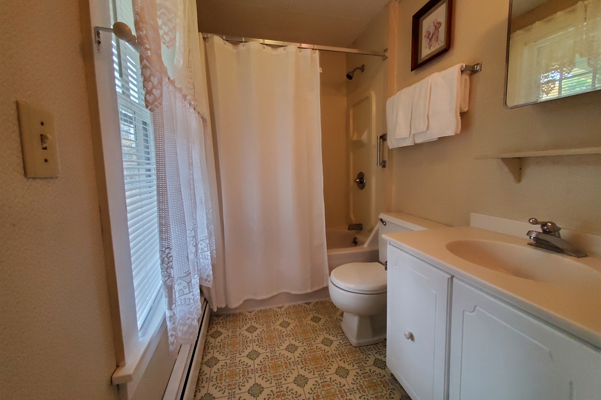 Apple Tree Apt 2 Cooperstown Stay