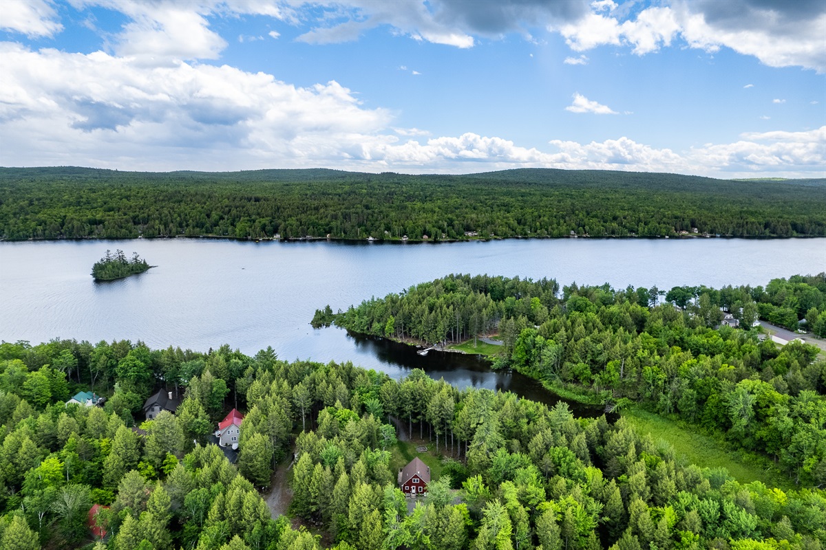 SEBEC LAKE HOUSE☀️SEBEC LAKE, ME PINE TREE STAYS