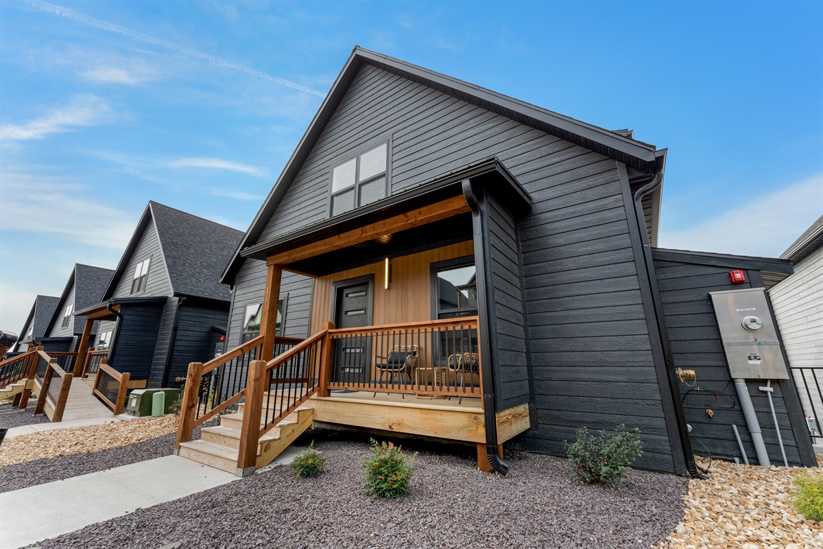 Anchor's Point Hollister, MO A Graceful Getaway Modern Luxury Rentals