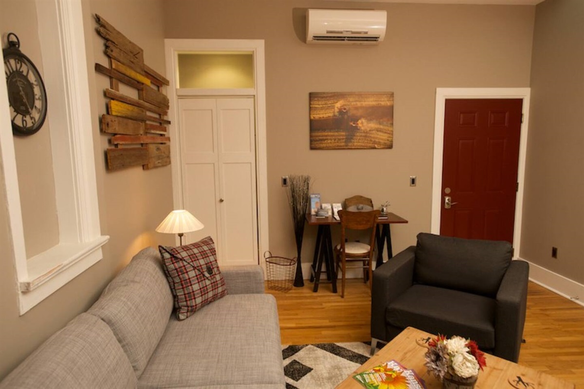 VetehusetPlantera+Skorda 2 Lofts w/Elevator Vacation Rentals