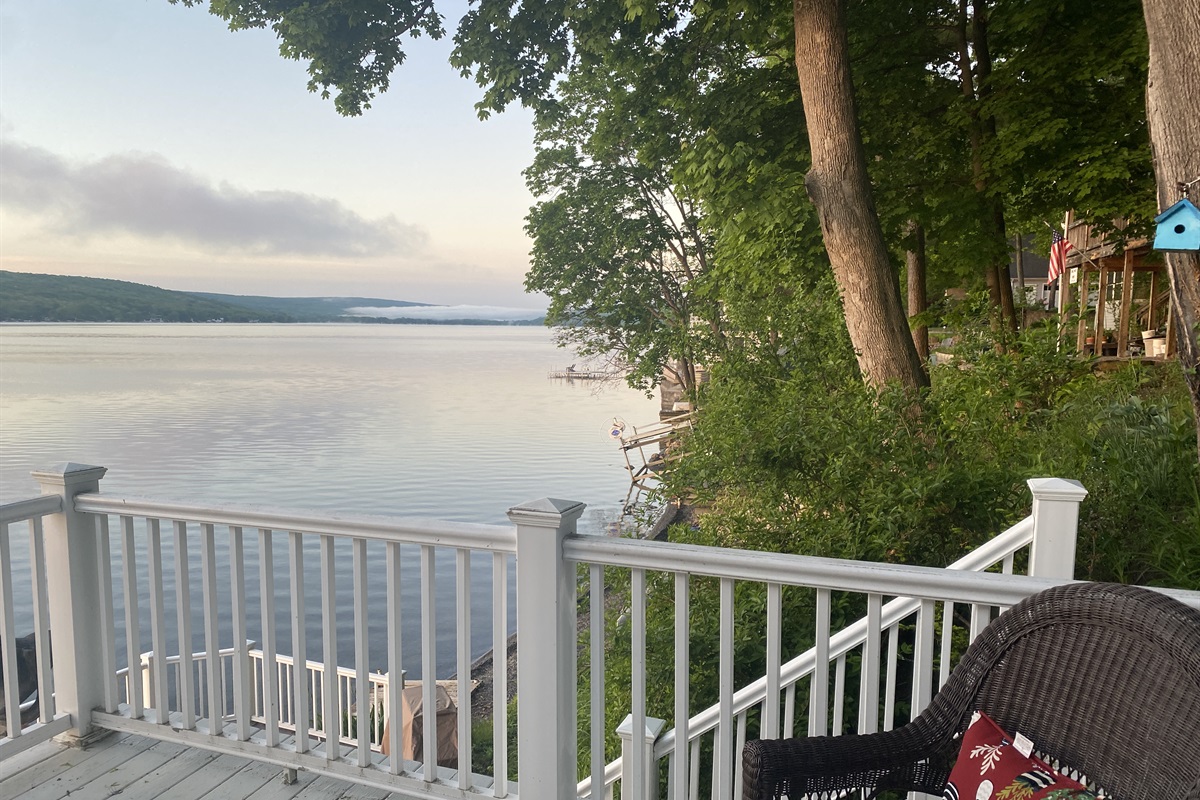 Waterfront.Conesus.Lakehouse.Geneseo.Hiking.Wine.Kayaks Luxury Family Rental Experiences
