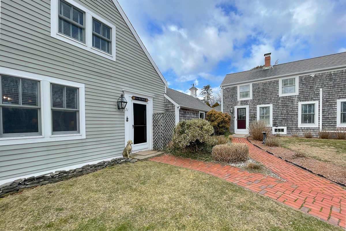 The Pearl at Sesuit Neck ★ E. Dennis Cape Cod Vacation Rentals