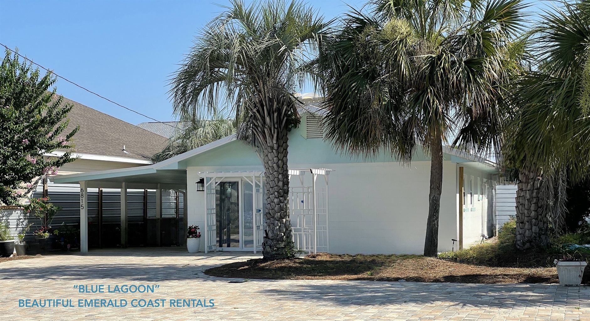 "Blue Lagoon" Vacation Beach House on Lower Grand Lagoon Beautiful