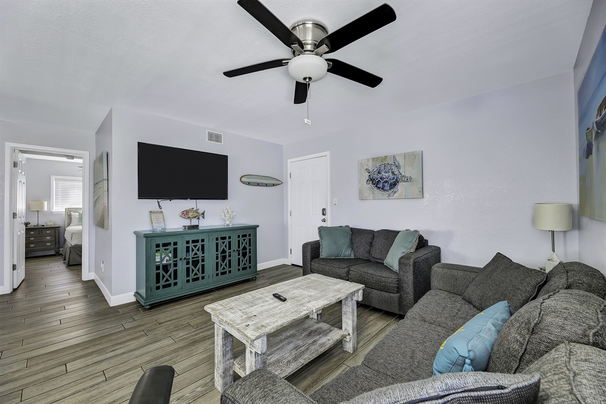 Gulf Coast Condo Across from Beach! Island Rentals SPI