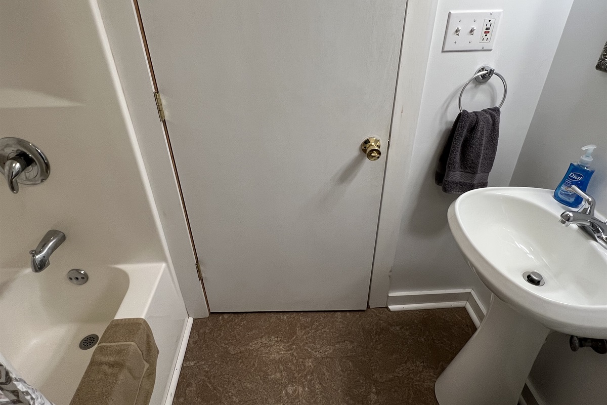 Sunnyside Apt 2 Cooperstown Stay