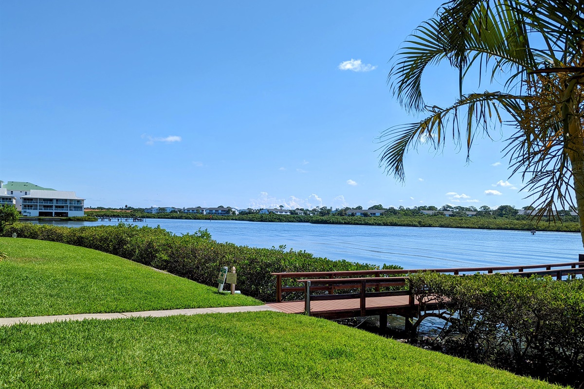 Sea Club 12 The Dancing Dolphin, Comfy & Poolside Vacation Rentals