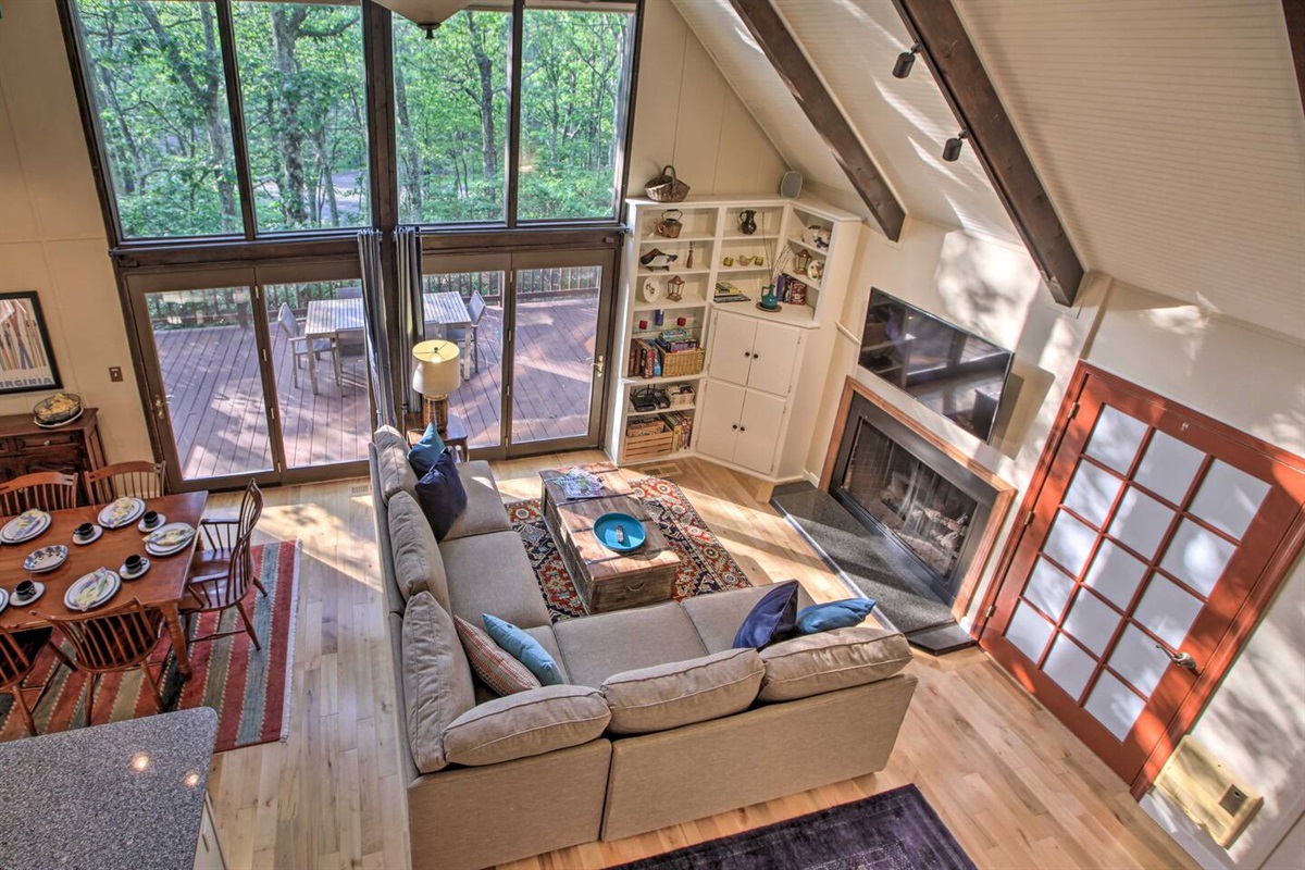 Cozy AFrame Cabin w/Grill, Steps to Wintergreen Slopes Maximus Living