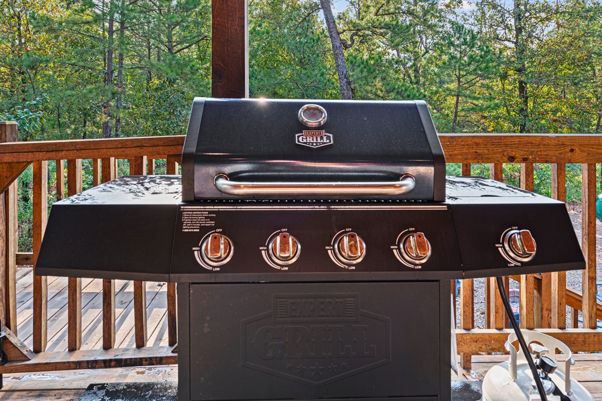 Pueblo in the Pines Playset Pool Table Games TreeLine Vacation Rentals Broken Bow, OK