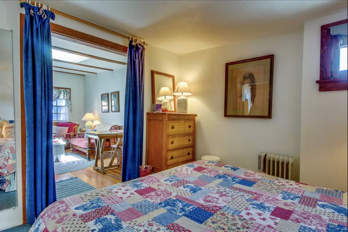 (044 C) Carriage House Beachside Rentals Inc.