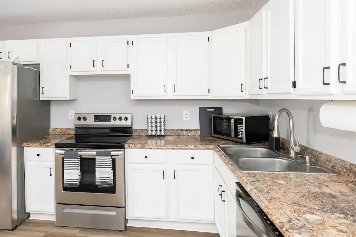 Queens Creek Home Base Close to Camp Lejeune & Beach Top Shelf Stays