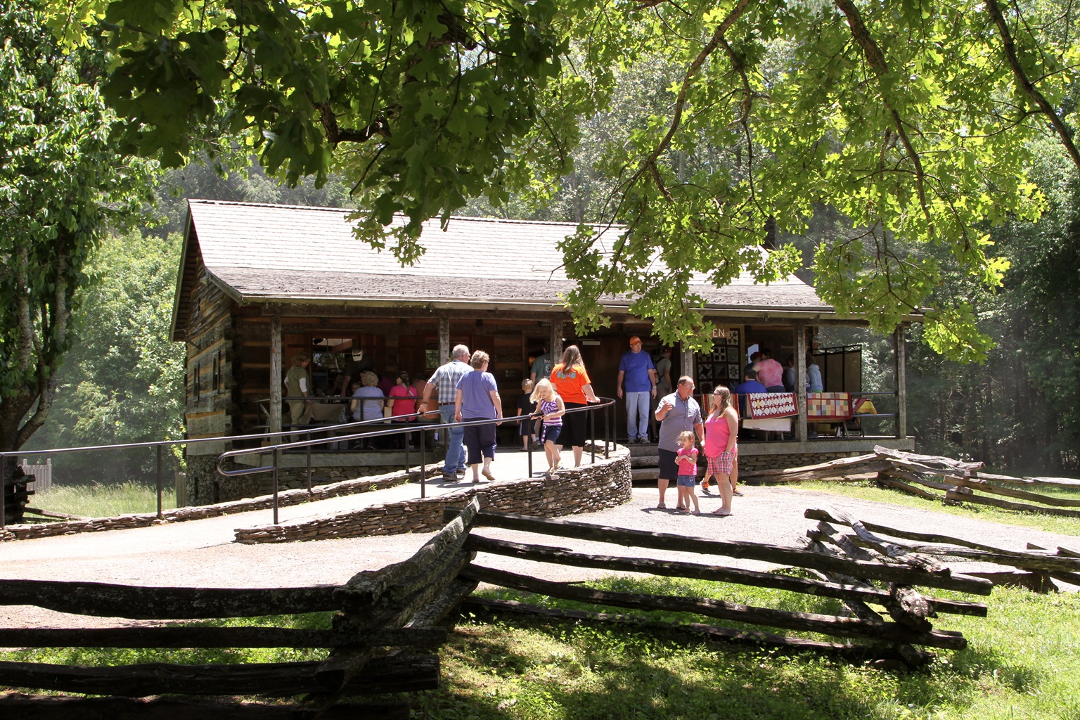 5 FamilyFriendly Things You Can Only Do in Cades Cove near Gatlinburg