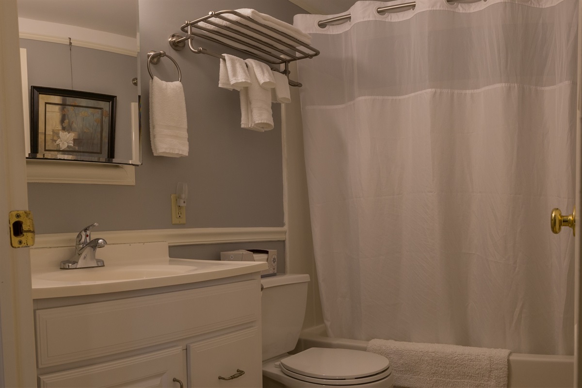 Creamery Apartment 5 of 11 Cooperstown Stay