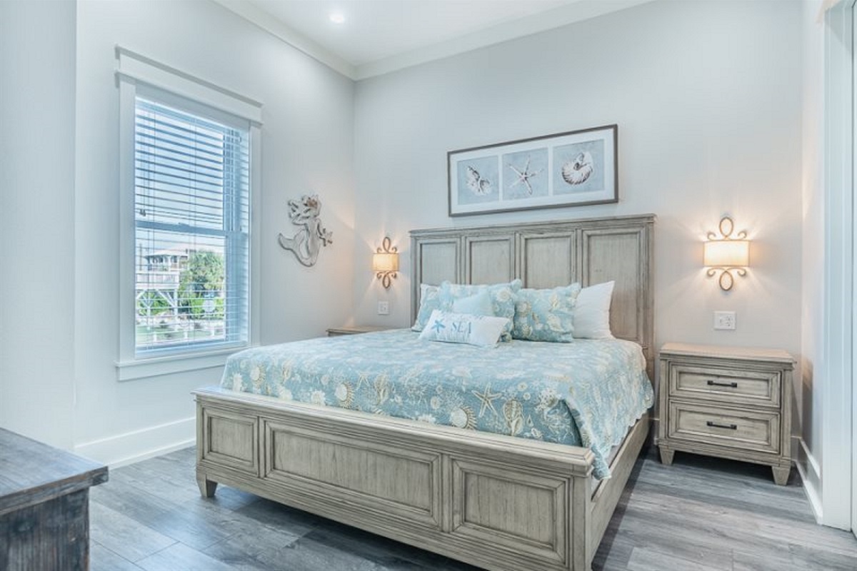 Sea Turtle Warren Beach Rentals