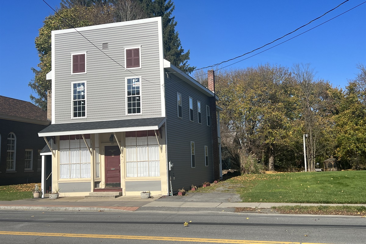 Apple Tree Apt 2 Cooperstown Stay