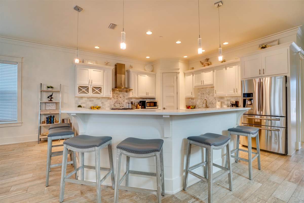 Latitude Adj / PCB Warren Beach Rentals