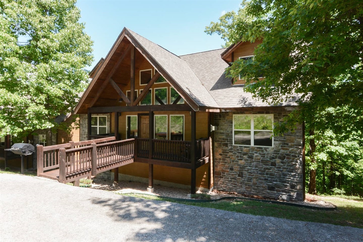 Lodge 243 Vanessa's Vacation Home's