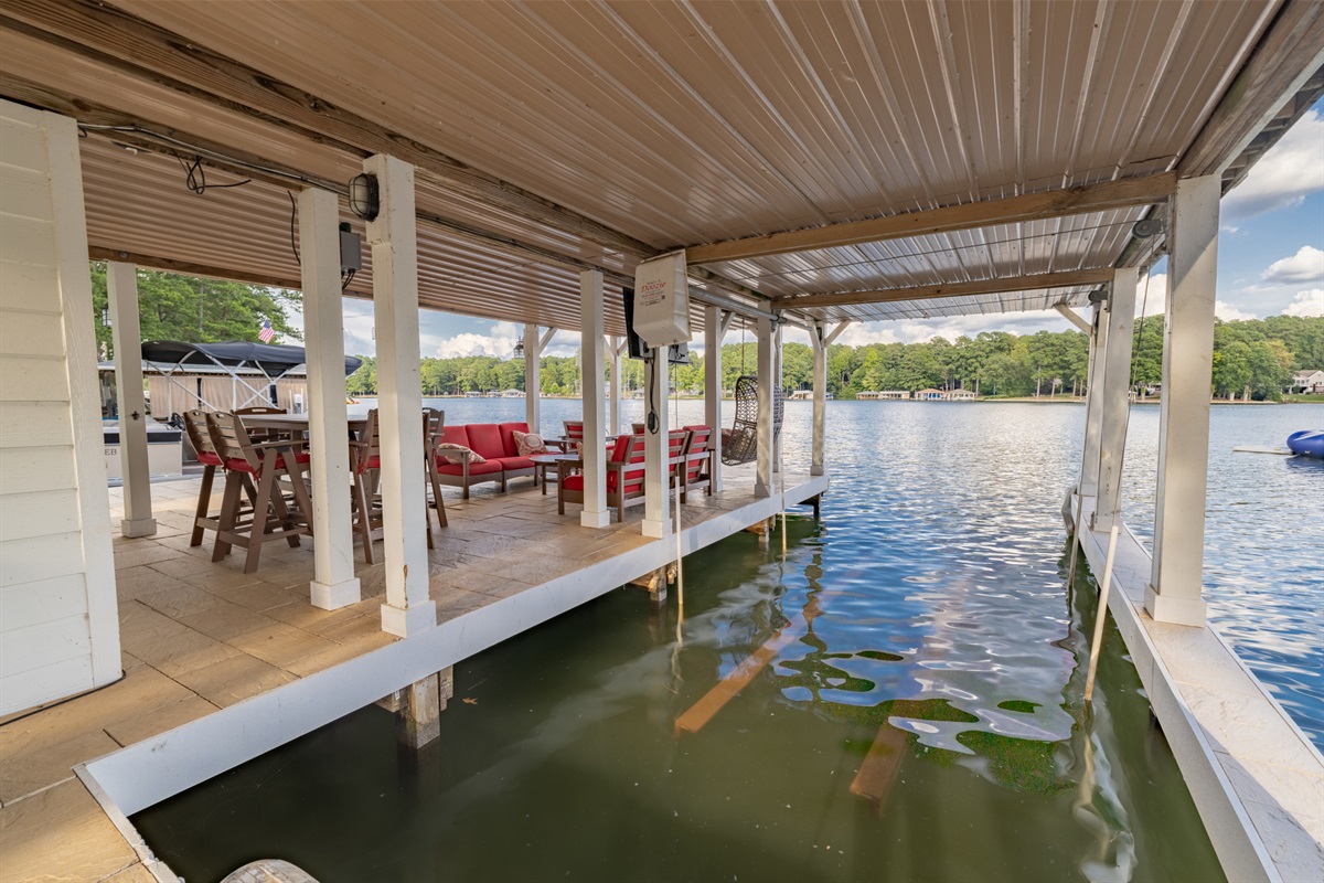 The MacDaddy Rental Homes of Lake Gaston