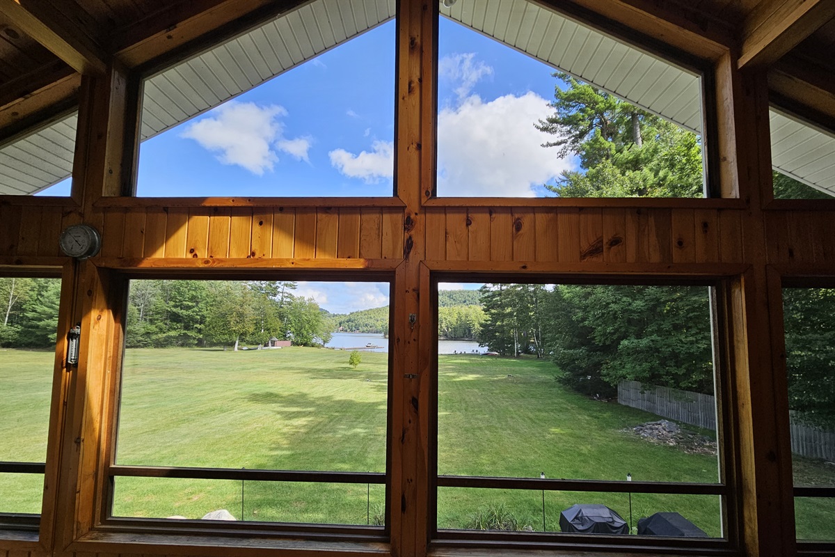 Schroon Lake Waterfront w/ Hot Tub 19 beds ADK Lakefront Property