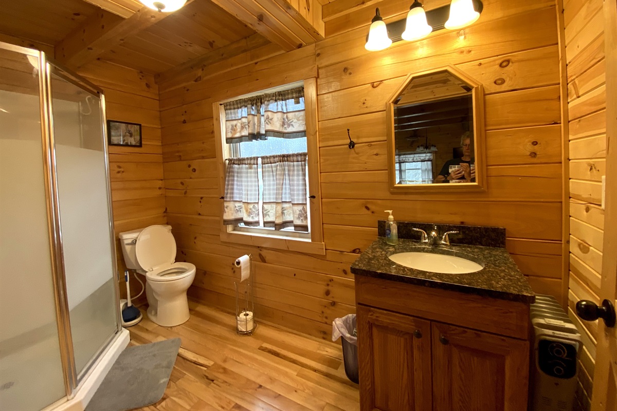 Creekside Cottage Vacation Rentals Iowa
