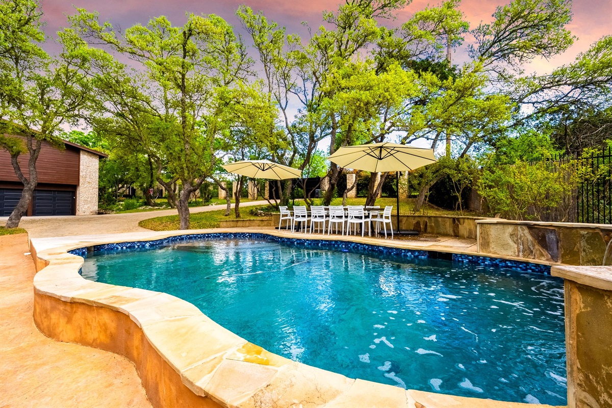 The Hilltop Grand Oasis Txvacationrentals