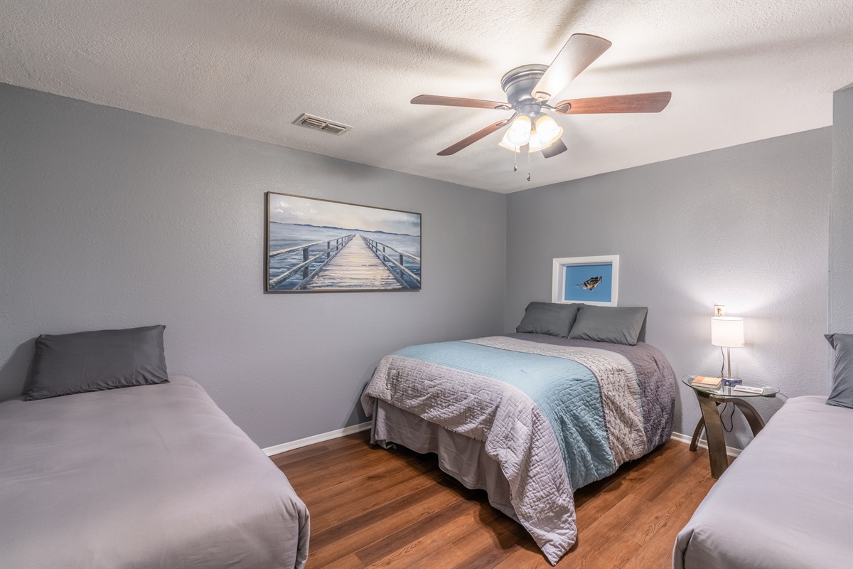 Lake Fork Waterfront Guest House w/ New Dock and New Pool Lake Fork