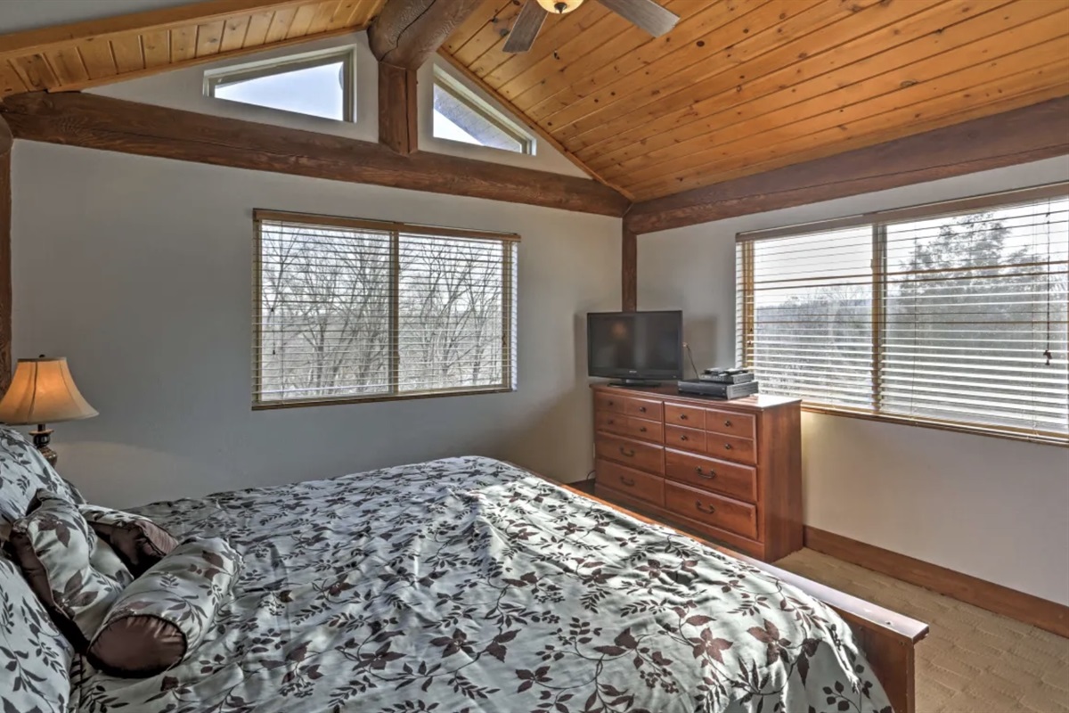 Kings River Lodge South Rent R House LLC