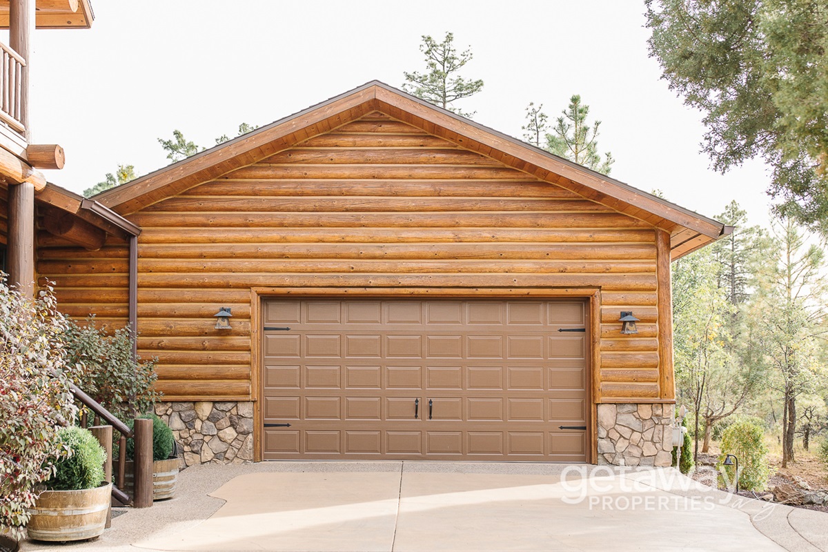 Big Buck Lodge Getaway Properties AZ