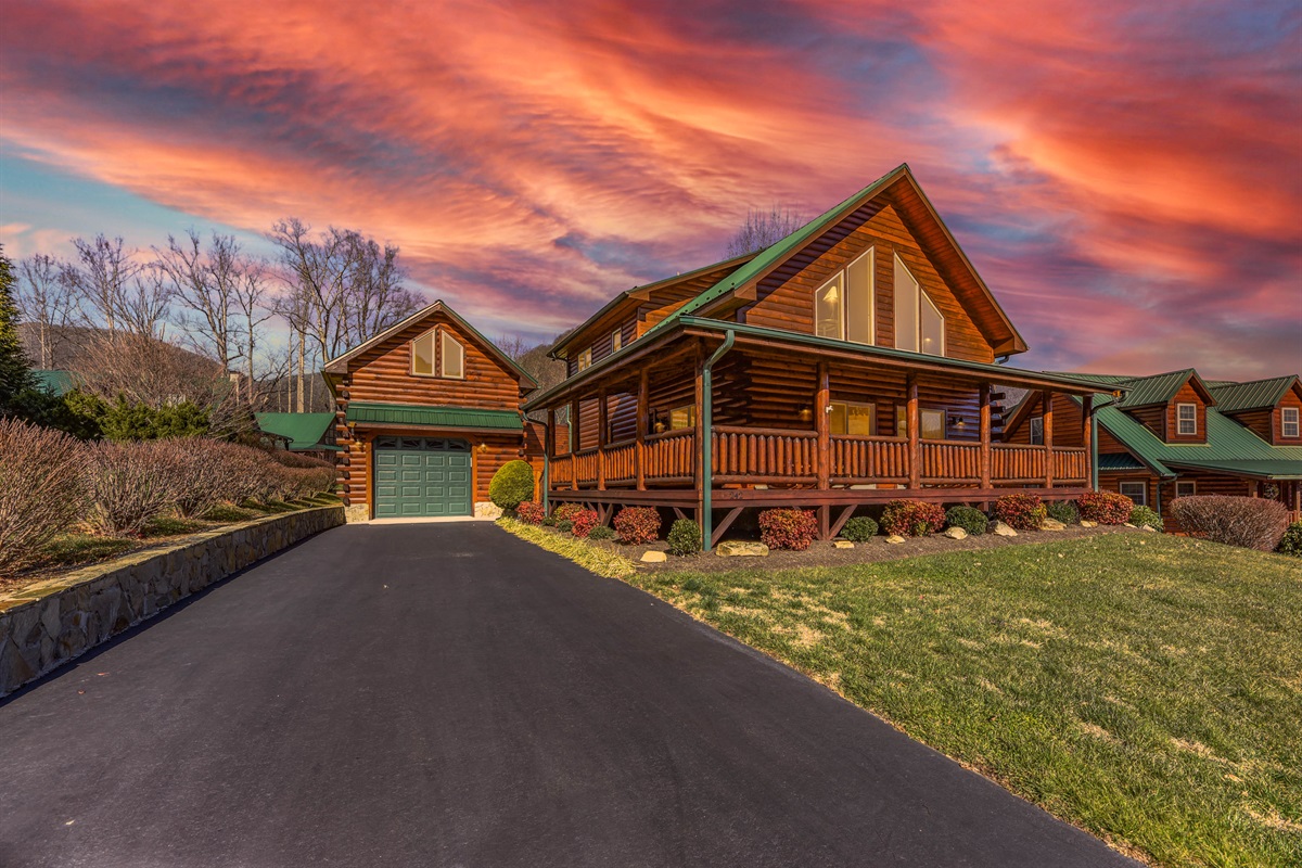 Chestnut Lodge Maggie Valley NC Willow Tree Cabins