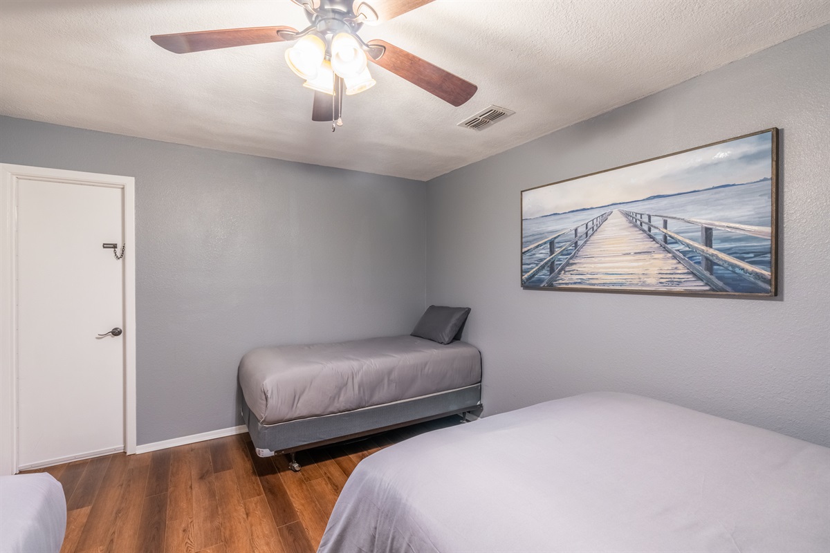 Lake Fork Waterfront Guest House w/ New Dock and New Pool Lake Fork