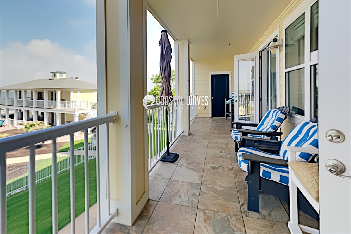 Splish SplashLocated in Pointe West Pointe West Condos