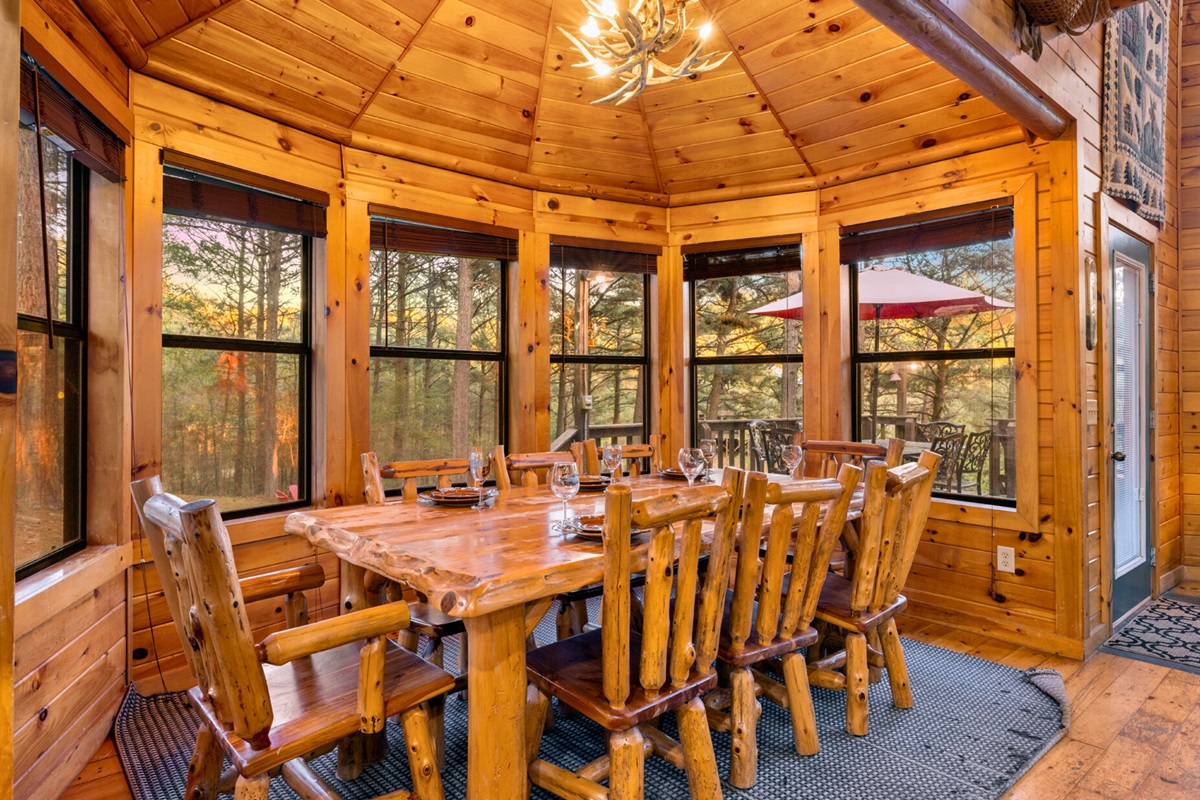 Northwoods Cabin Foosball Hot Tub Fire Pit TreeLine Vacation