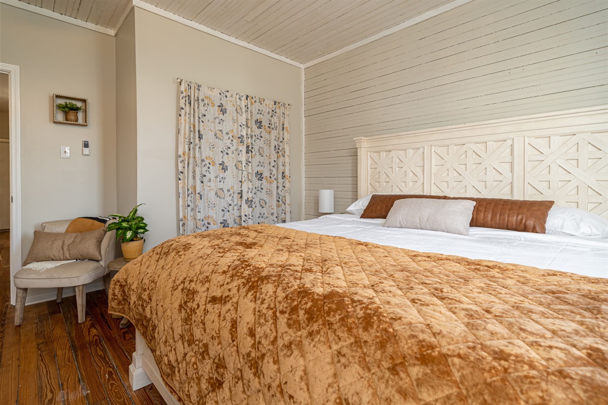 TheFarmHouse 3b/2b Marthasville Wineries&KatyTrail City 'Scapes