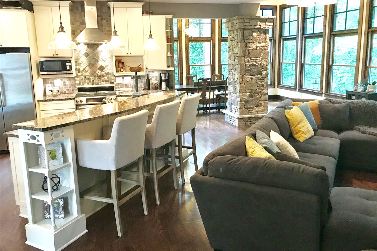 The Shoreland Home, Lake Lanier Home With Dock Lanier Vacation Rentals