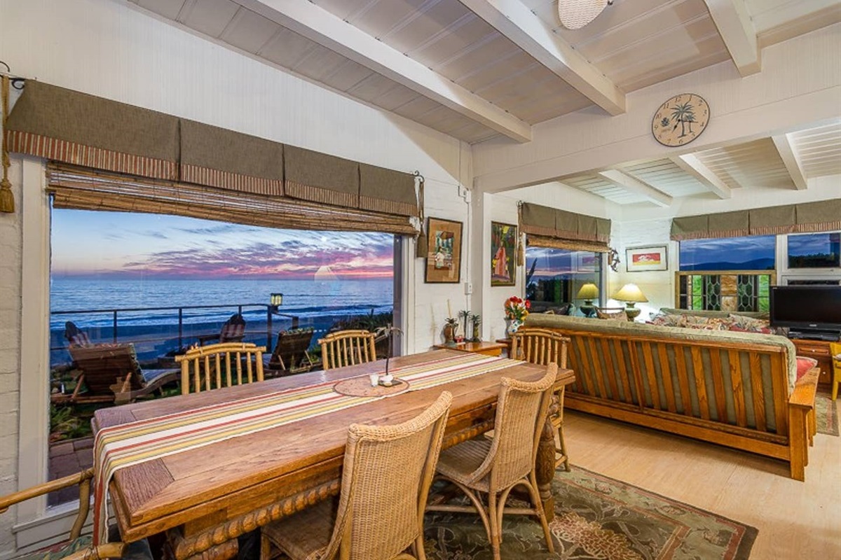 (014) Laurie's House Ocean Front Beachside Rentals Inc.