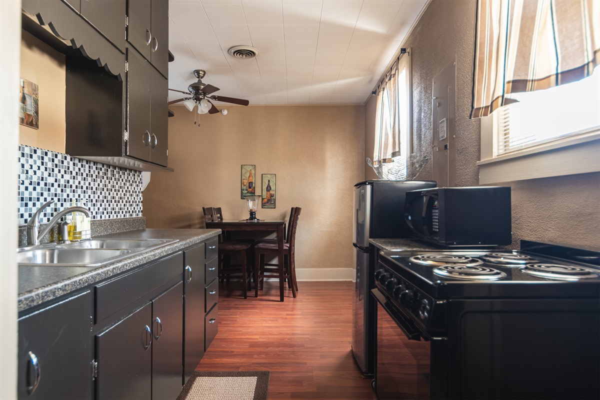 The Ashford 1BR suite in historical downtown On The Bricks Lofts