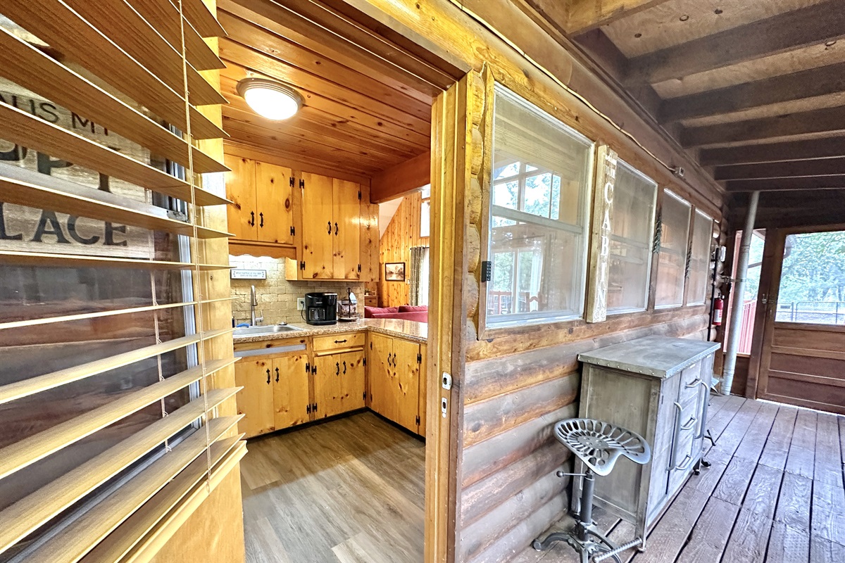 The GrAyFrame Your goto mountain retreat Grays Getaways Vacation