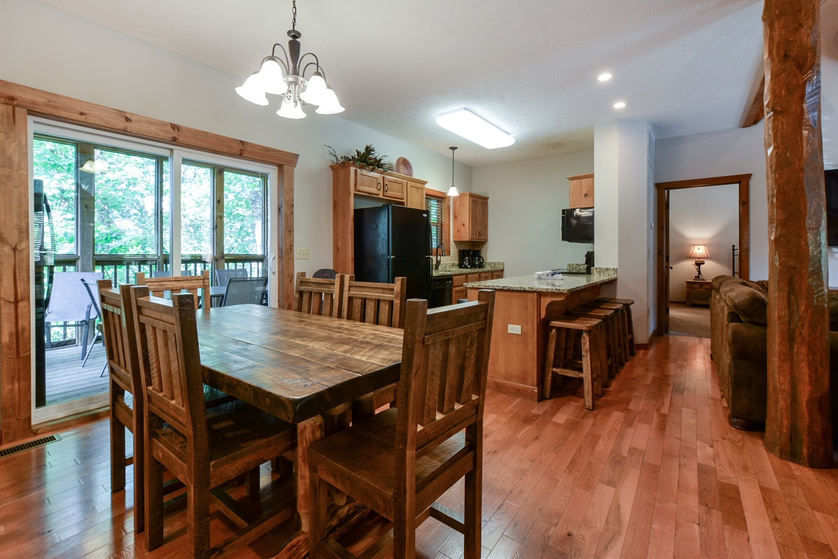 Lodge 243 Vanessa's Vacation Home's