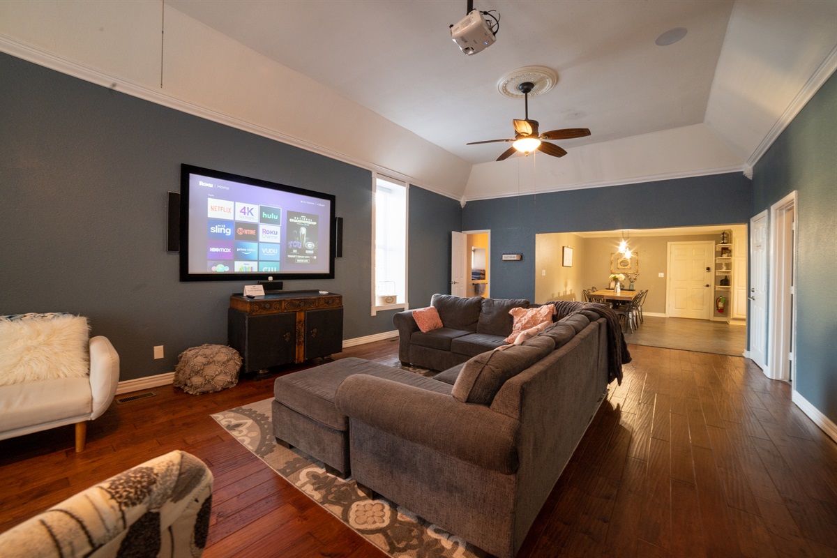 Large, 3 Bedroom Apartment Nightly Lodging in Eureka Springs, AR