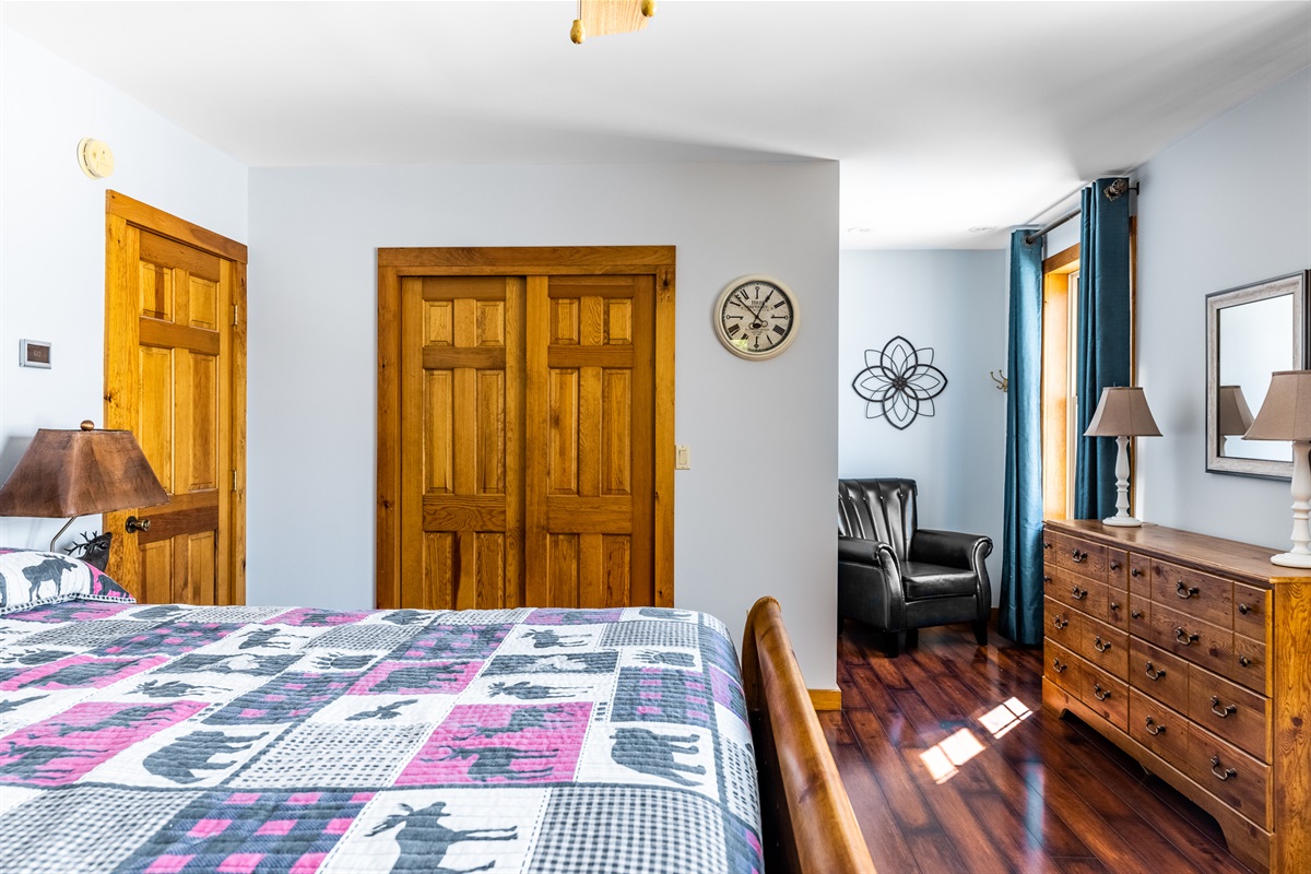 BEAVER COVE HOUSE嶺MOOSEHEAD LAKE, ME PINE TREE STAYS