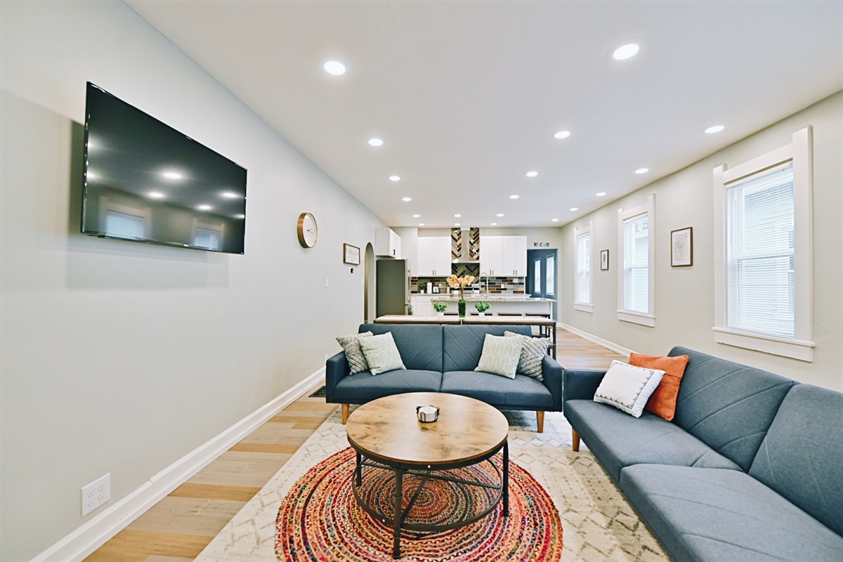 Luxury Home Minutes from Downtown Indy! Playpark Vacation