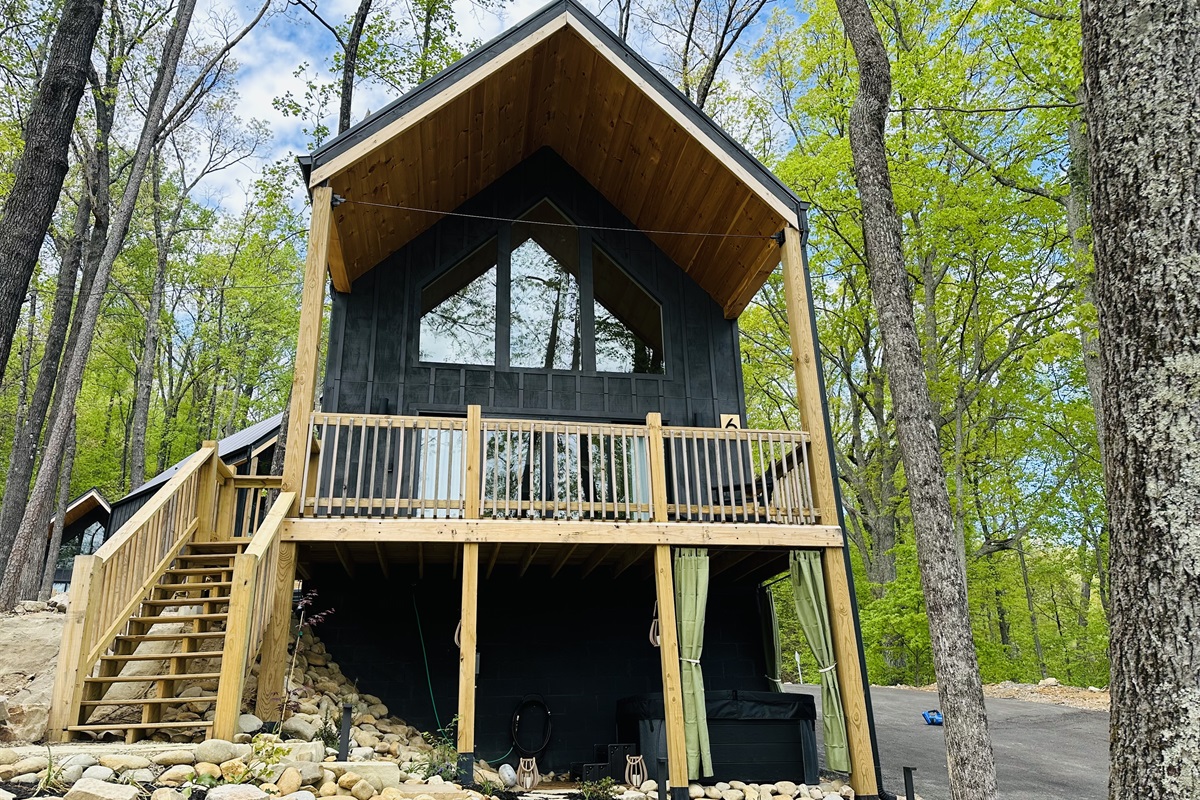 Trillium Guest Cottage 6 Luxe Lodging