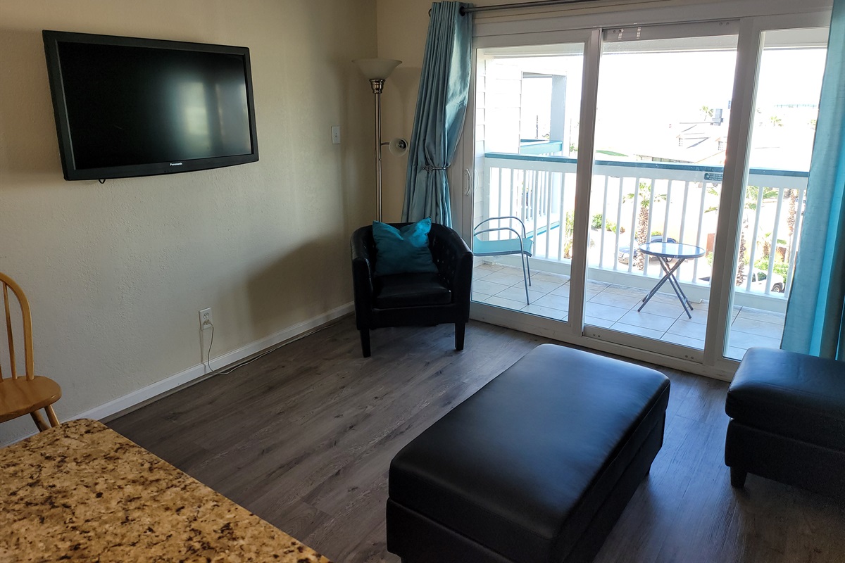 Gone Coastal 376 Team Mamo Realty, Inc.