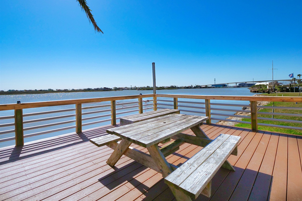 Fisherman's Paradise Beach Resort Services