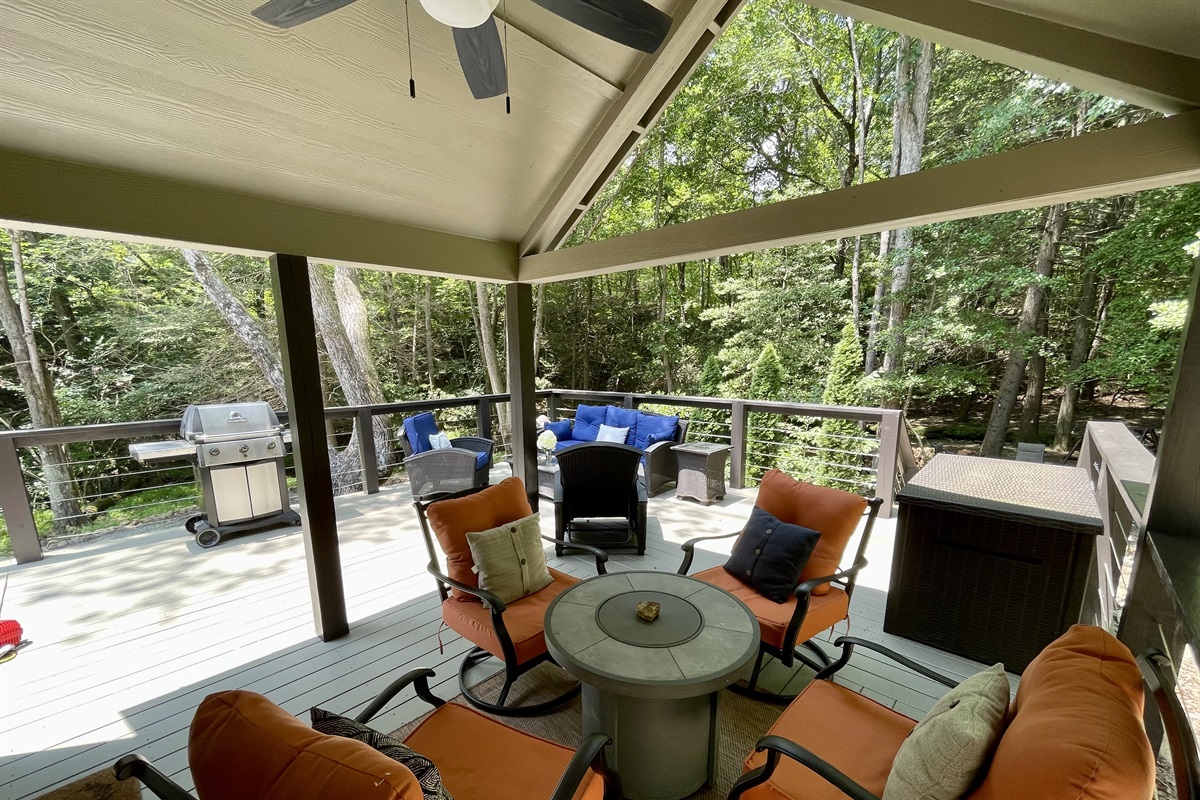 Creekside Hideaway at The Retreat at Deer Lick Falls Retreat