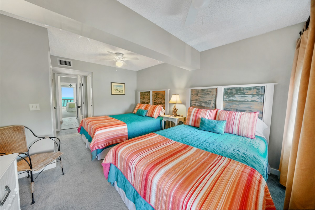 Very Merry Warren Beach Rentals