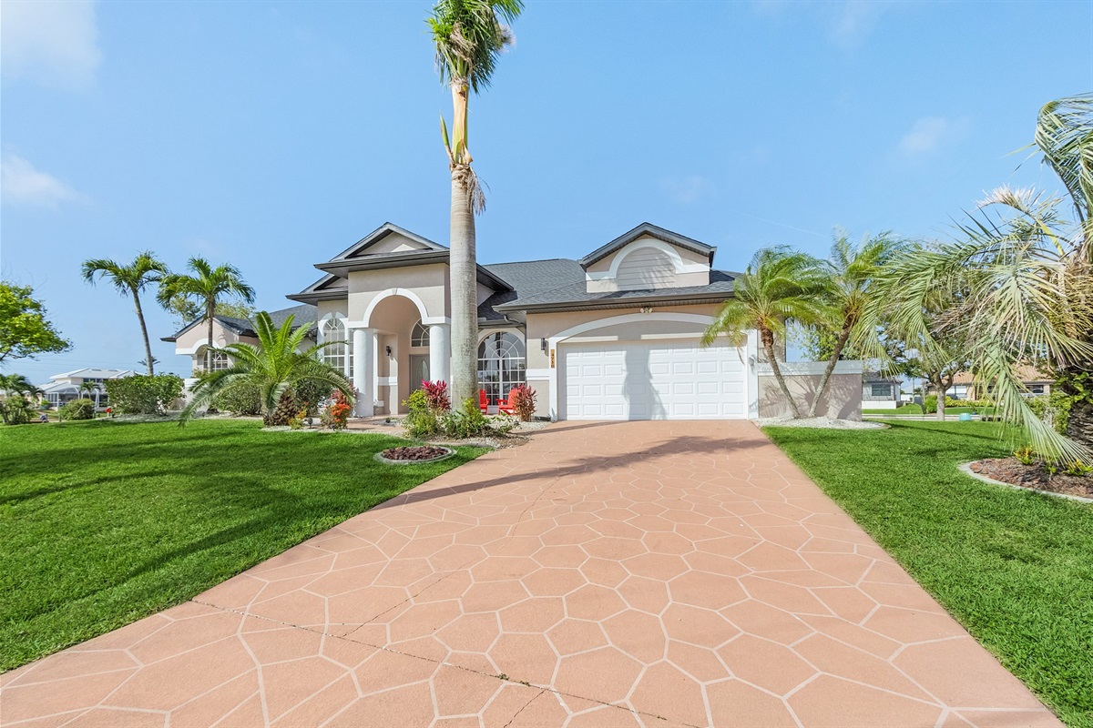 Villa Tauro FLORIDA FIRST CLASS VILLAS